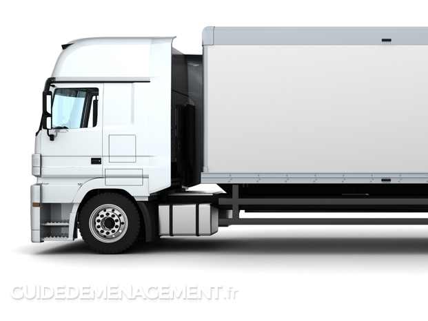 3d-render-of-cargo-delivery-truck (1).jpg